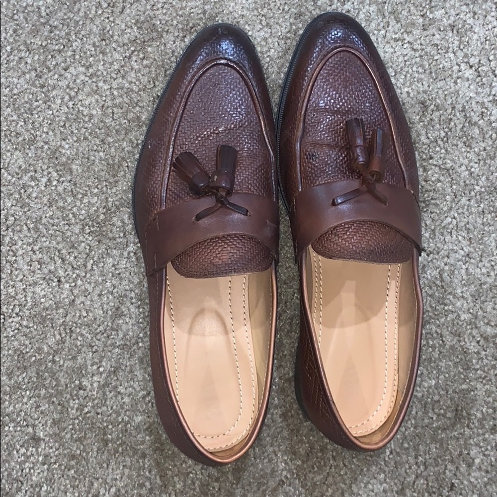 Zara Man Brown Leather Loafers with tassels